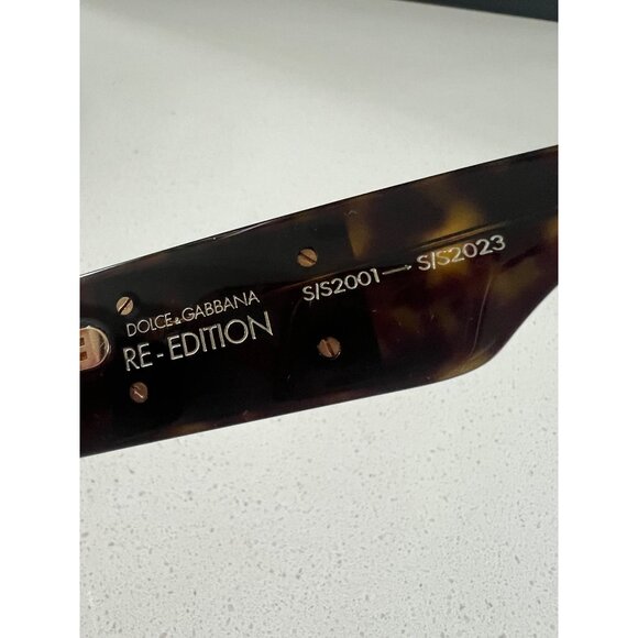 Dolce & Gabbana Brown tortoiseshell Re-Edition sunglasses DG4444 - Picture 5 of 8